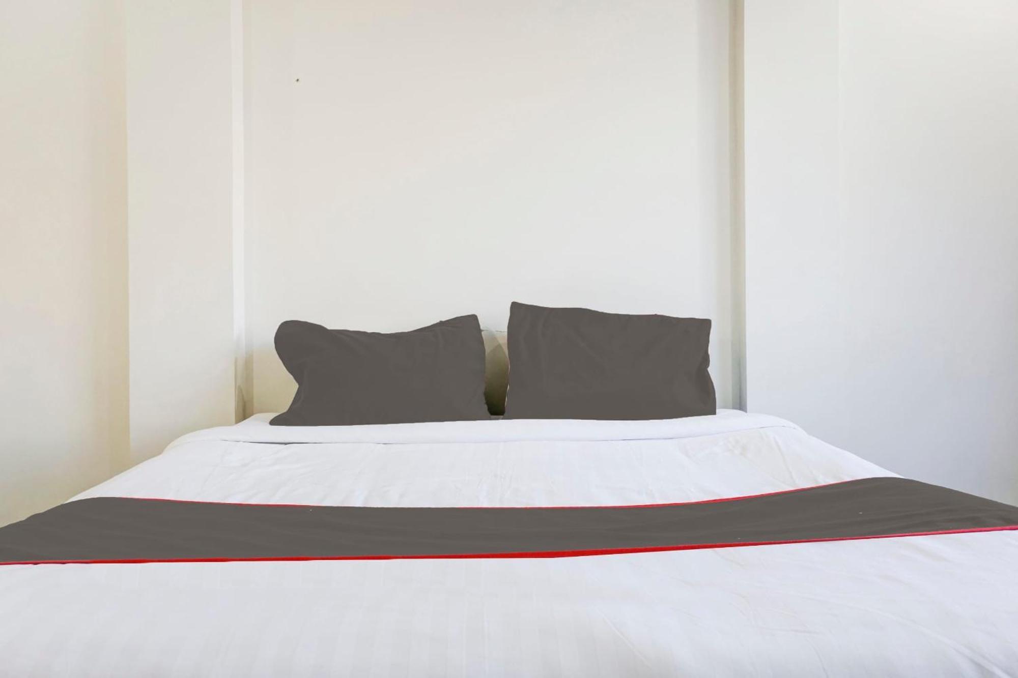 Collection O Shreya Hotel Talegaon Dabhade Exterior photo